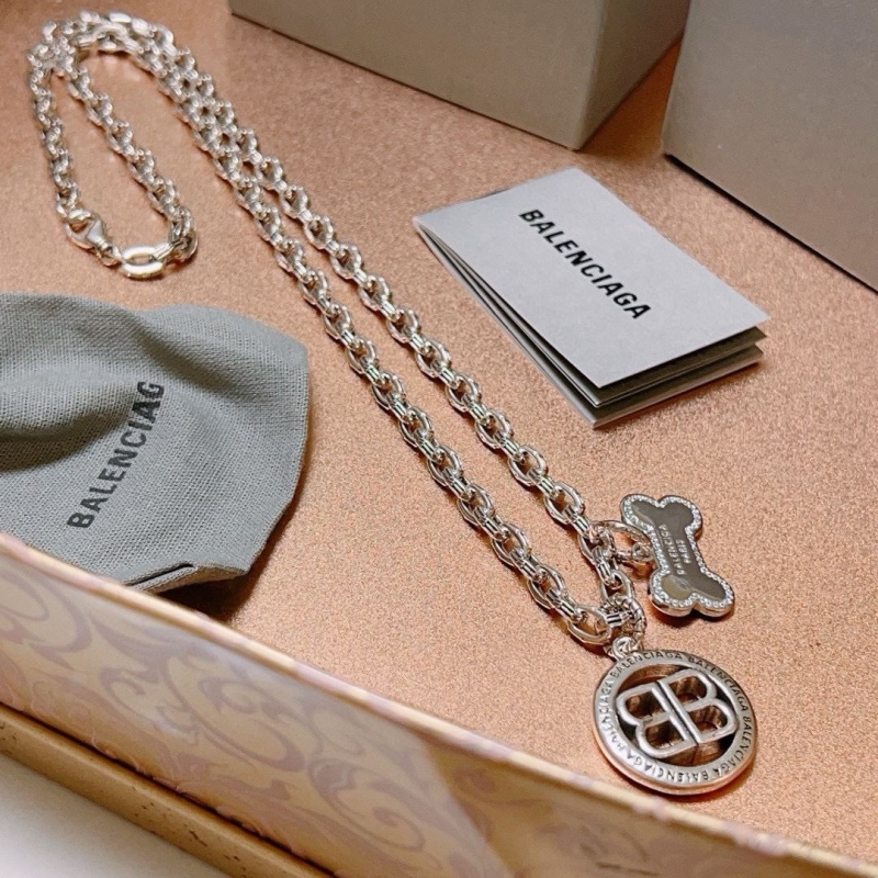 Ba1en*iaga necklaces